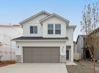 924 N Mirror Creek Way, Meridian, ID 83642