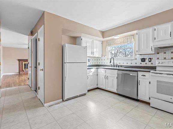 5th image of 4130 Monte Vista Dr