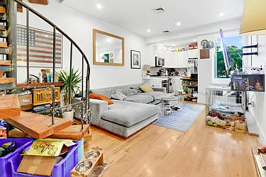 Rented by Brownstone Property Group