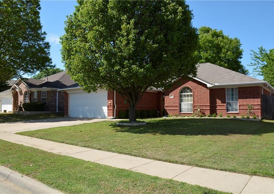 1st image of 6734 Big Springs Dr