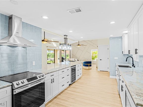 2nd image of 12870 Kelly Bay Ct