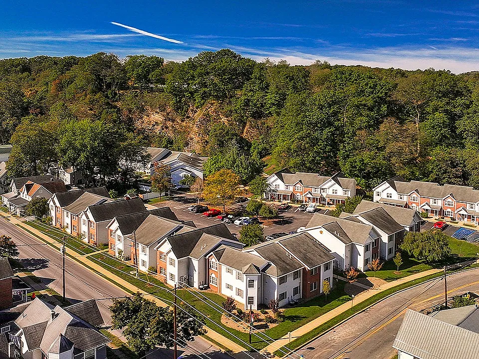 Rockledge Pointe