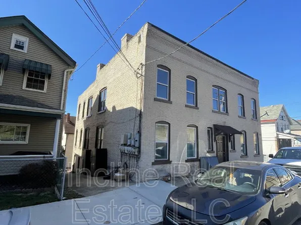 600 Ohio Ave APT 4, Glassport, PA 15045