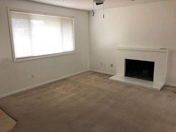 2nd image of 15302 NE 31st St