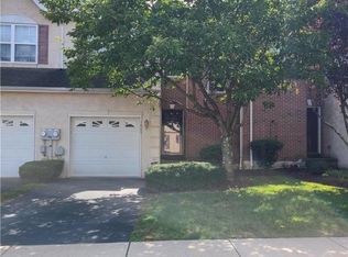 1005 Avondale Dr, Red Hill, PA 18076