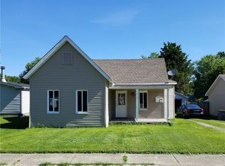 812 W McDonald St, Seymour, IN 47274
