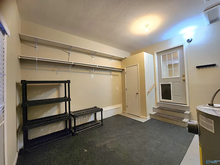 6107 Trailwood Dr — Photo 28