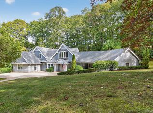 1416 Ridge Rd, Syosset, NY 11791