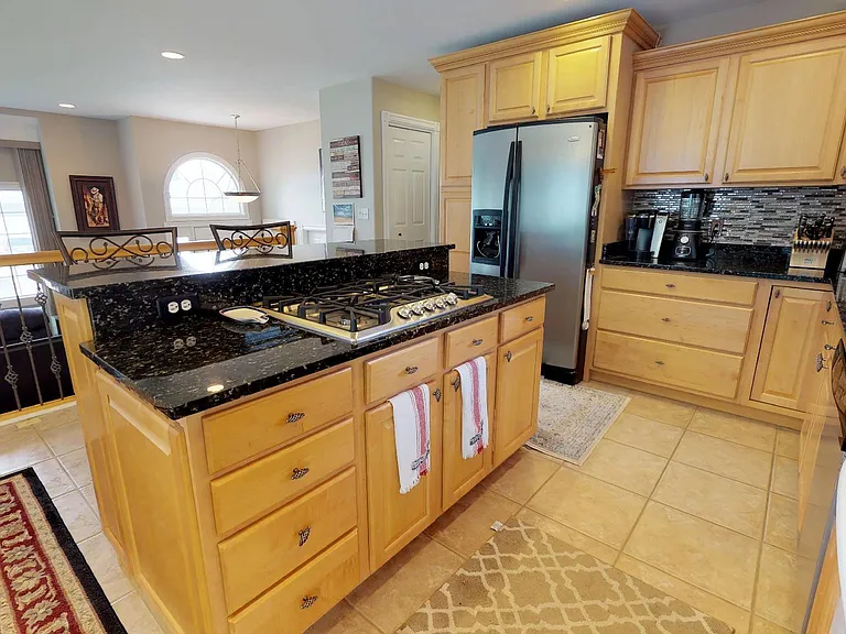 3835 Fairmeadow Dr — Photo 36