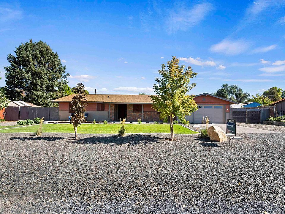 1st image of 11872 Jerry Lee Ln