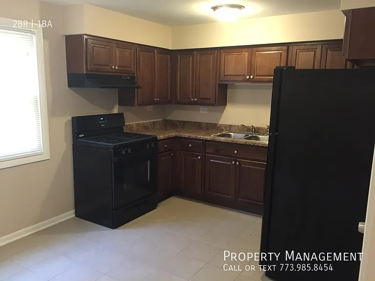 918 Parkwood Dr — Photo 13