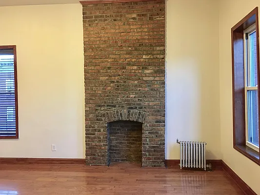 Rented by Lang Realty LLC | media 18