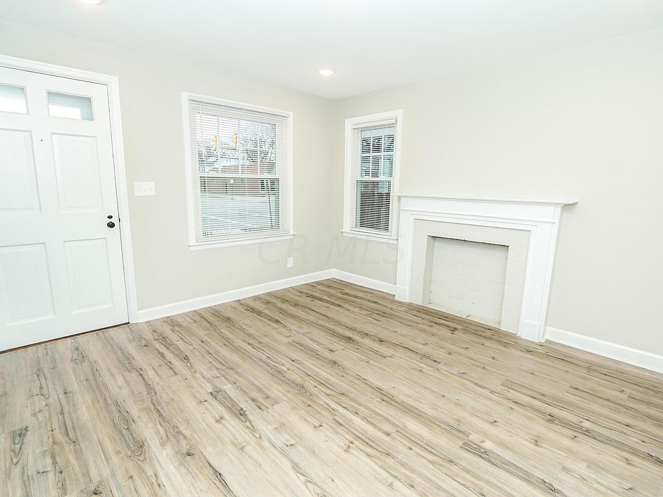 1st image of 4625 N High St