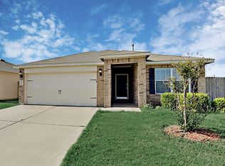 741 Lazy Crest Dr, Fort Worth, TX 76140