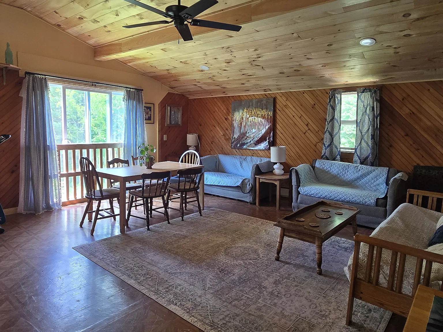 2 bed, 1.5 bath, 900 sqft, $1,650 — Photo 2