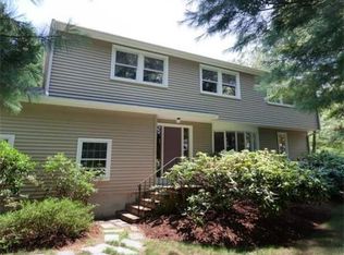 77 Sherbourne Pl, Waltham, MA 02451