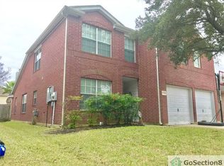 17251 S Summit Canyon Dr, Houston, TX 77095