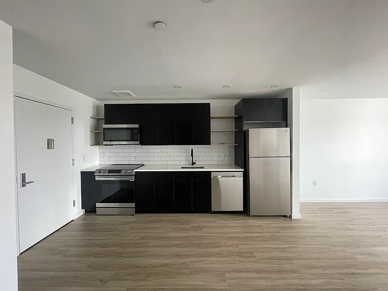 556A Market St #1CC — Photo 5