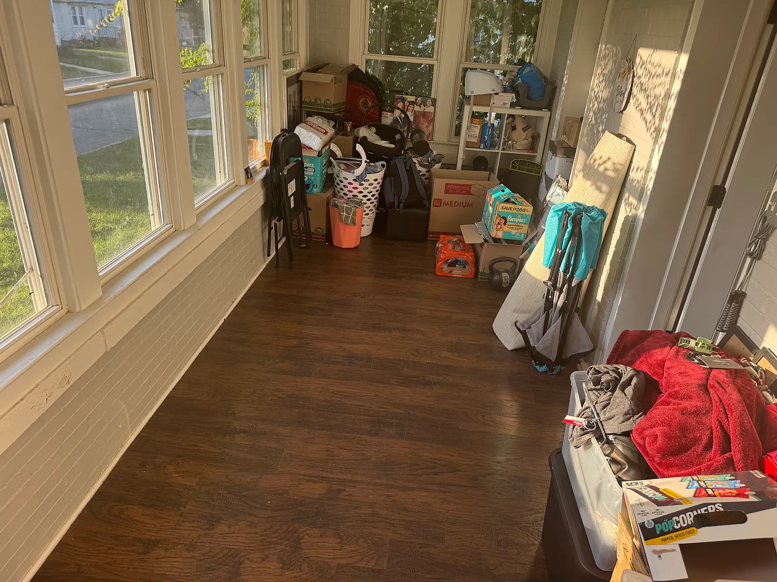 2 bed, 2500 sqft, $2,200 — Photo 2