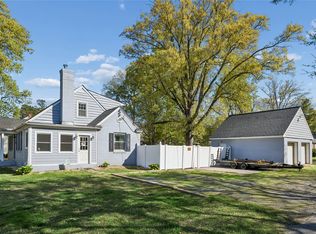 1806 Lee St, West Point, VA 23181