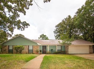 232 Mosley Cir N, Longview, TX 75605