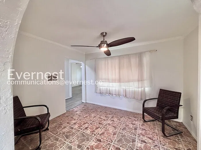 2 bed, 2.0 bath, 842 sqft, $3,250 — Photo 3