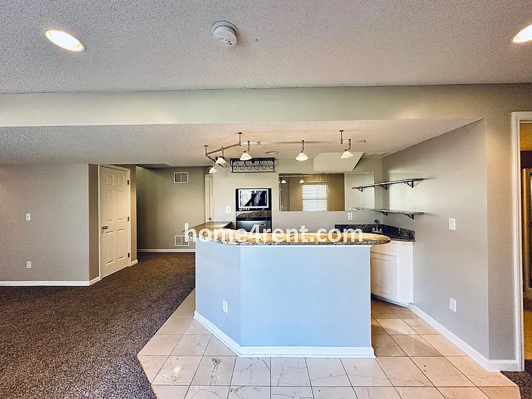 15252 W 158th Ter — Photo 45