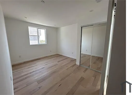 2681 Roseview Ave — Photo 3