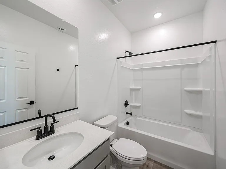 5633 W McNeil St — Photo 36