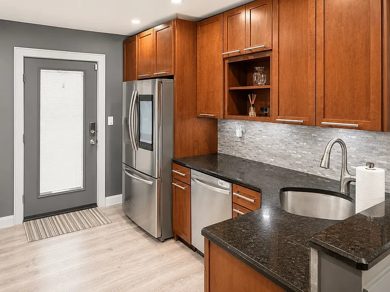 30 Classon Ave — Photo 8
