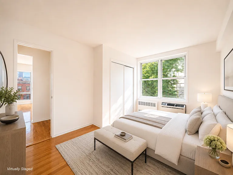 401 W 56th St #5L — Photo 4