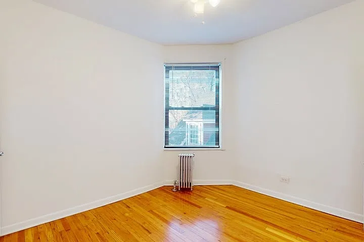 5128-5132 S. Cornell Avenue — Photo 17