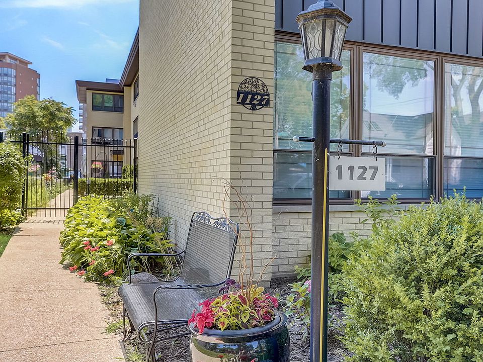 1st image of 1127 Erie St APT 1A