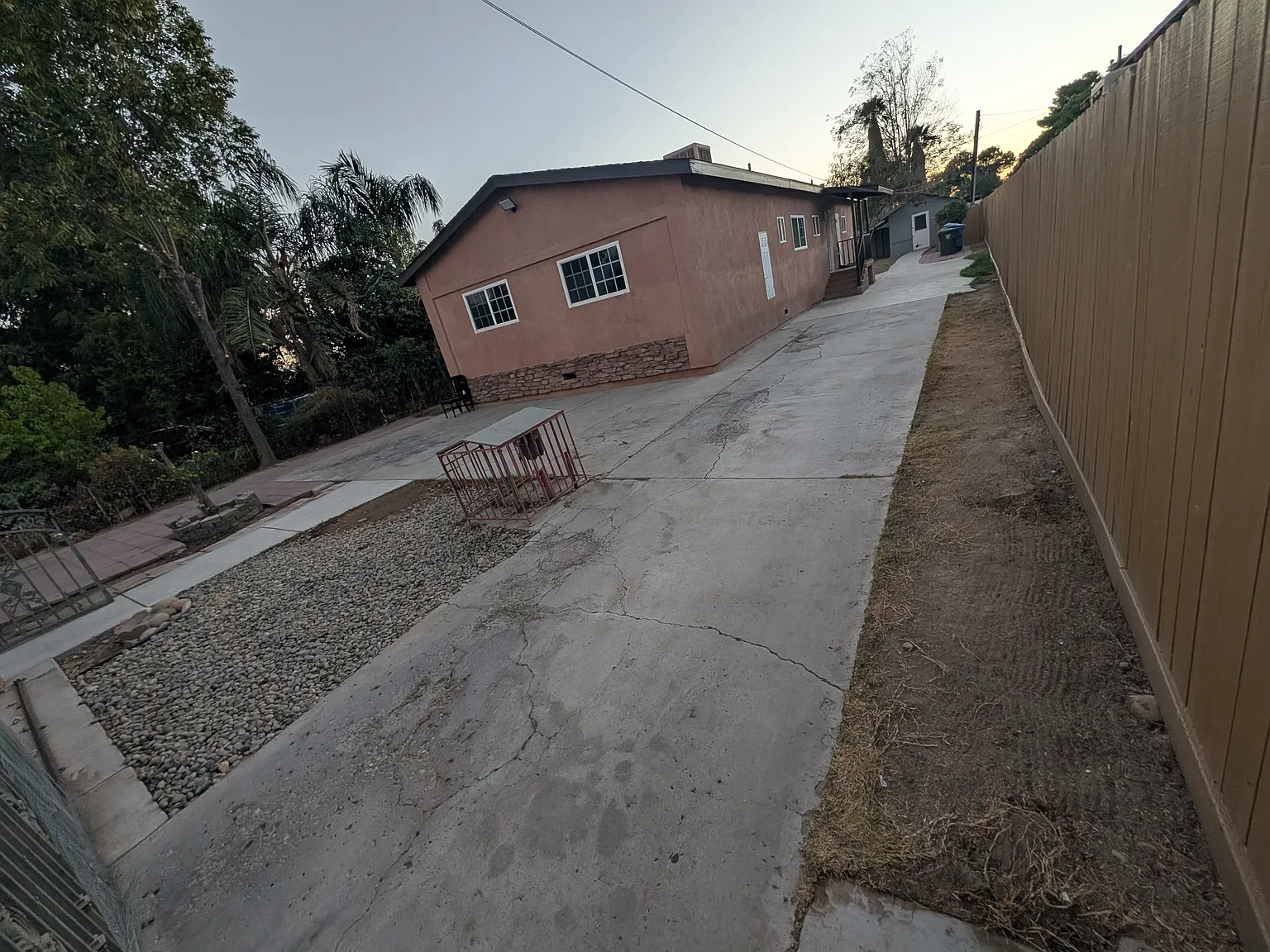 3 bed, 1440 sqft, $2,200 — Photo 1
