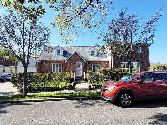 3rd image of 48-32 186th St