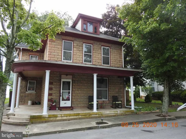 23 Barnett St, New Bloomfield, PA 17068
