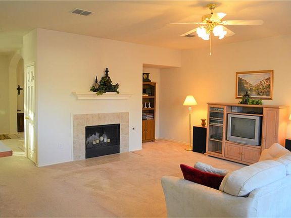 2nd image of 8528 Tribute Ln