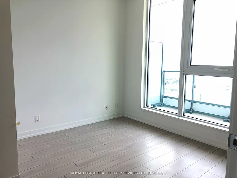 950 Portage Pkwy #3103 — Photo 8
