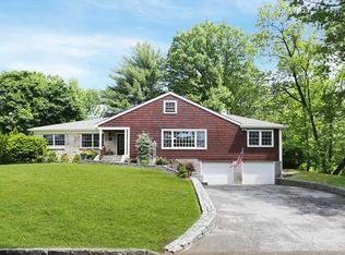 39 Claudet Way, Eastchester, NY 10709