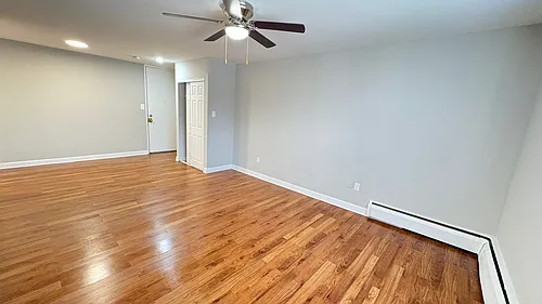 Marquette Apartments West Photo 1