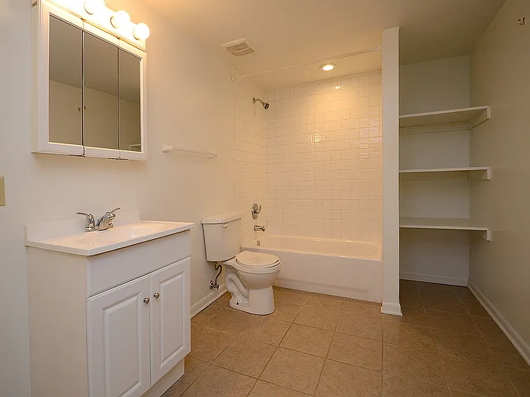 5918 Sahler St — Photo 19