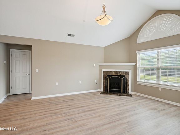 5th image of 8659 Parkview Oaks Cir