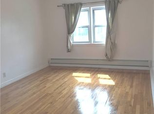 15040 59th Ave, Flushing, NY 11355