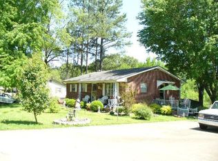 70 Guthrie Rd, Paris, TN 38242