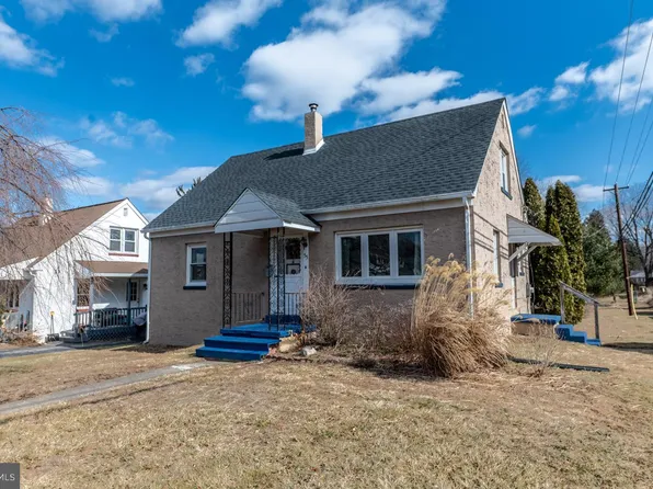 55 S 16th Ave, Coatesville, PA 19320