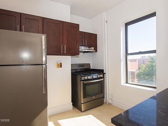 2nd image of 3086 32nd St APT 38