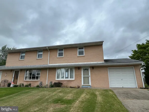 111 Sandy Cir, Chambersburg, PA 17202