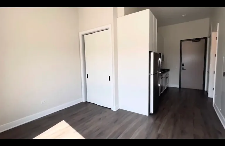 1128 W Van Buren St — Photo 13