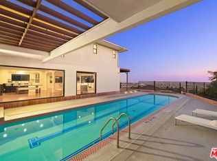 2267 Winona Blvd, Los Angeles, CA 90027