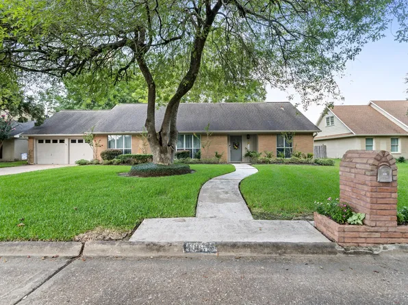 1465 Futura St, Beaumont, TX 77706